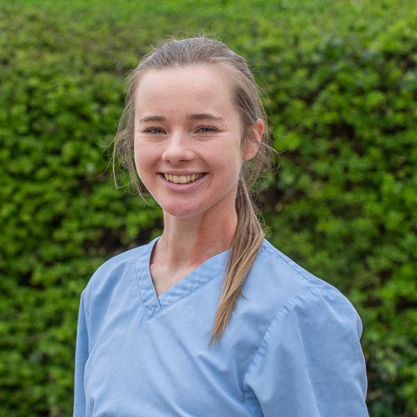 Hannah Surridge - Severn Veterinary Centre - Team (Web) 2026-03